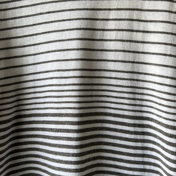 RW & CO White And Grey Striped Long Sleeve Sweater Size Large - Picture 8 of 8